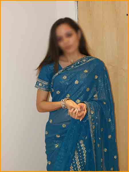 Housewife Escorts Services